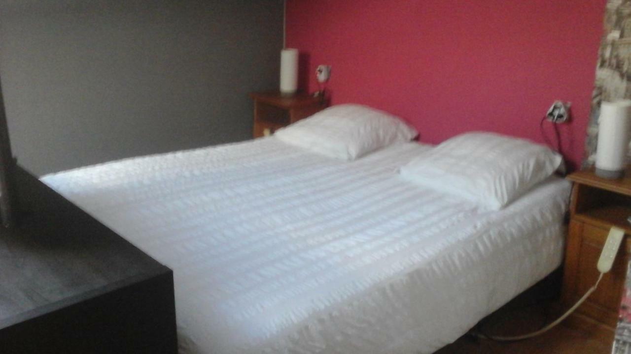 Chambre D'Hotes Campagne Saint-Julien-les-Gorze Exteriör bild